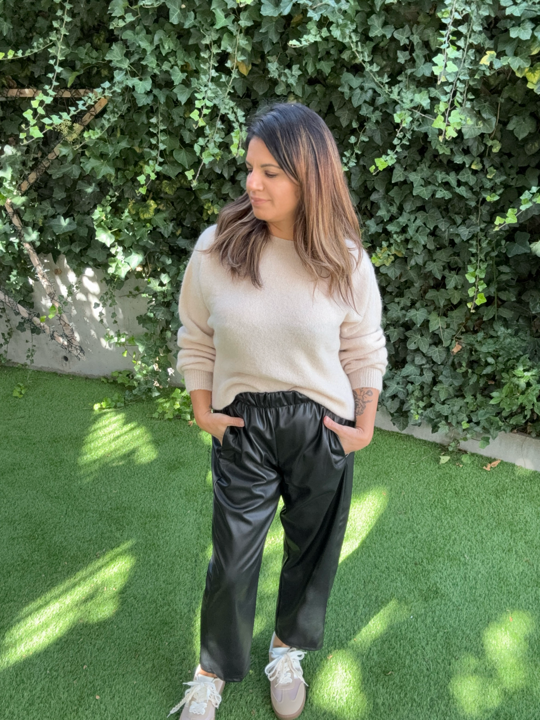 PANTALON MAGIC SIMILI CUIR NOIR