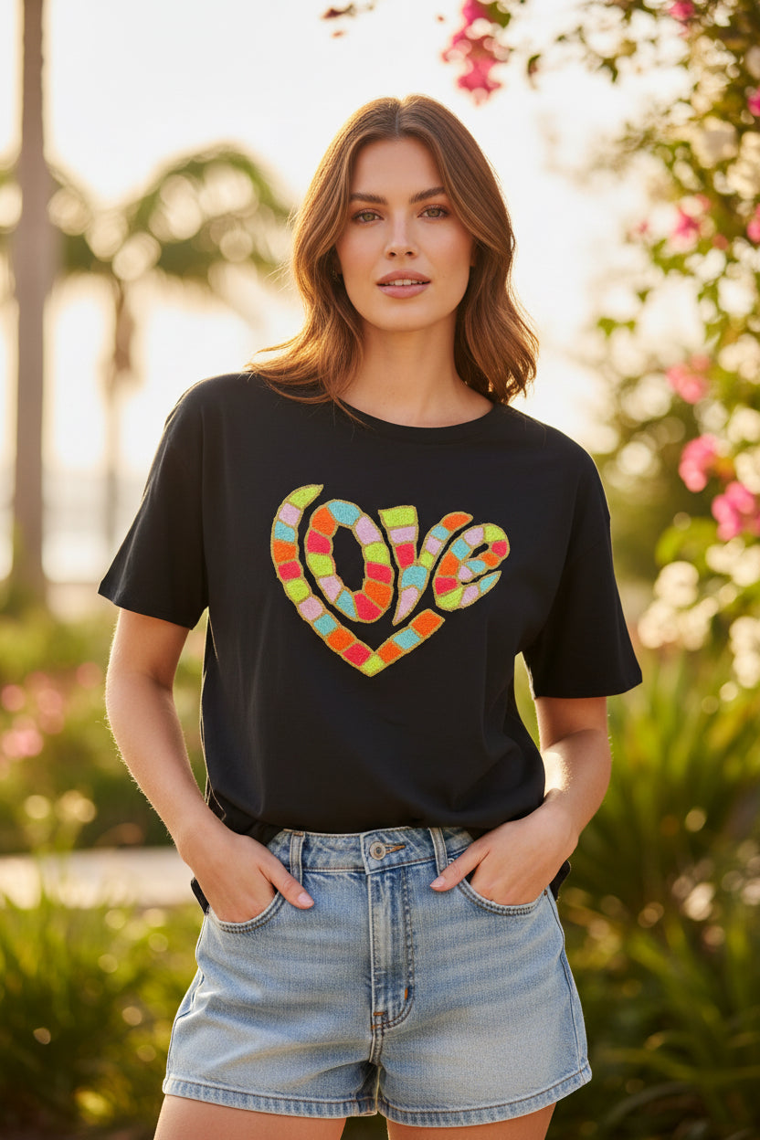 T-SHIRT NOIR LOVE