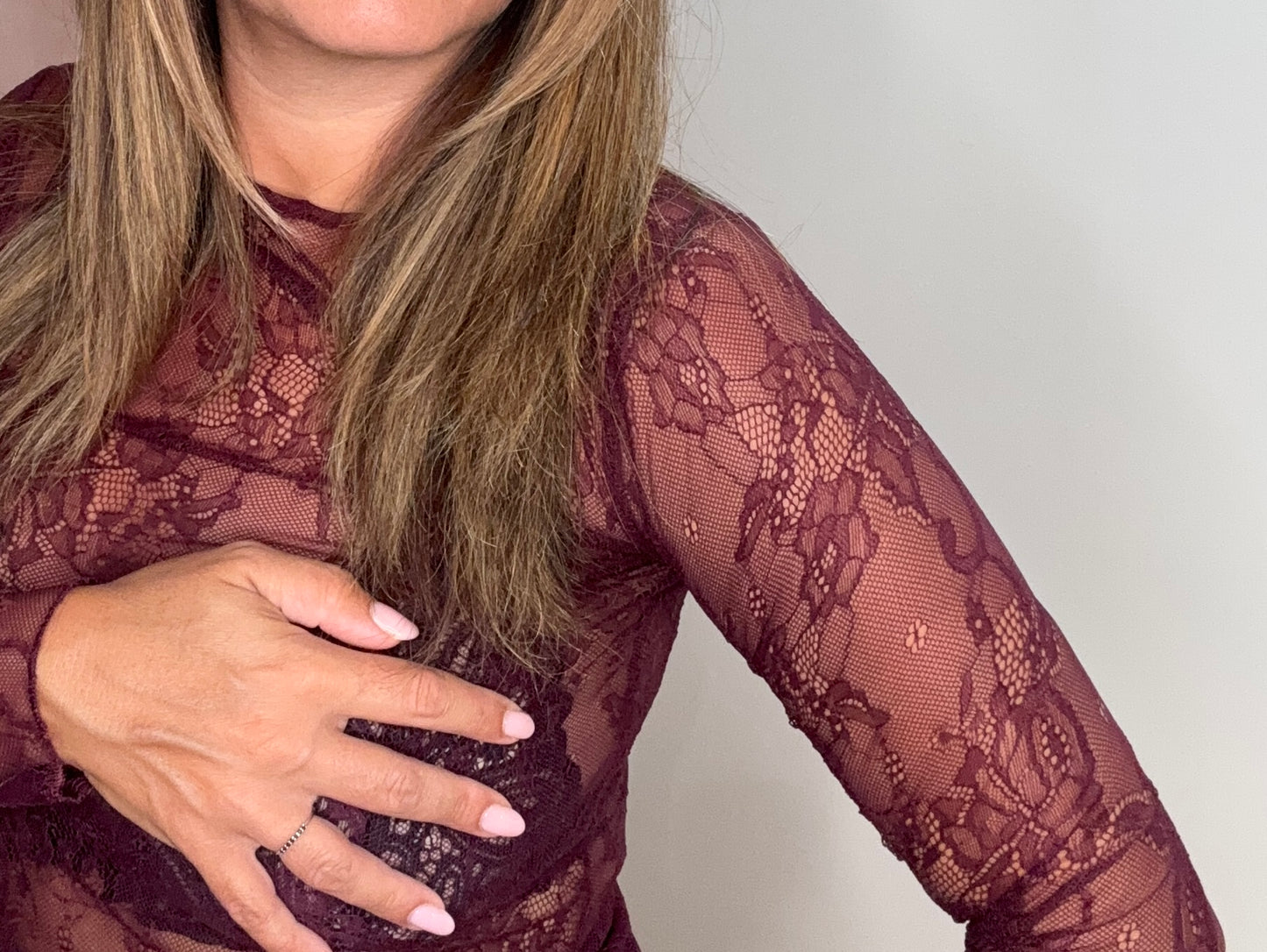 TOP DENTELLE BORDEAUX