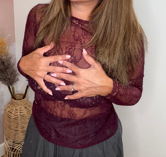 TOP DENTELLE BORDEAUX