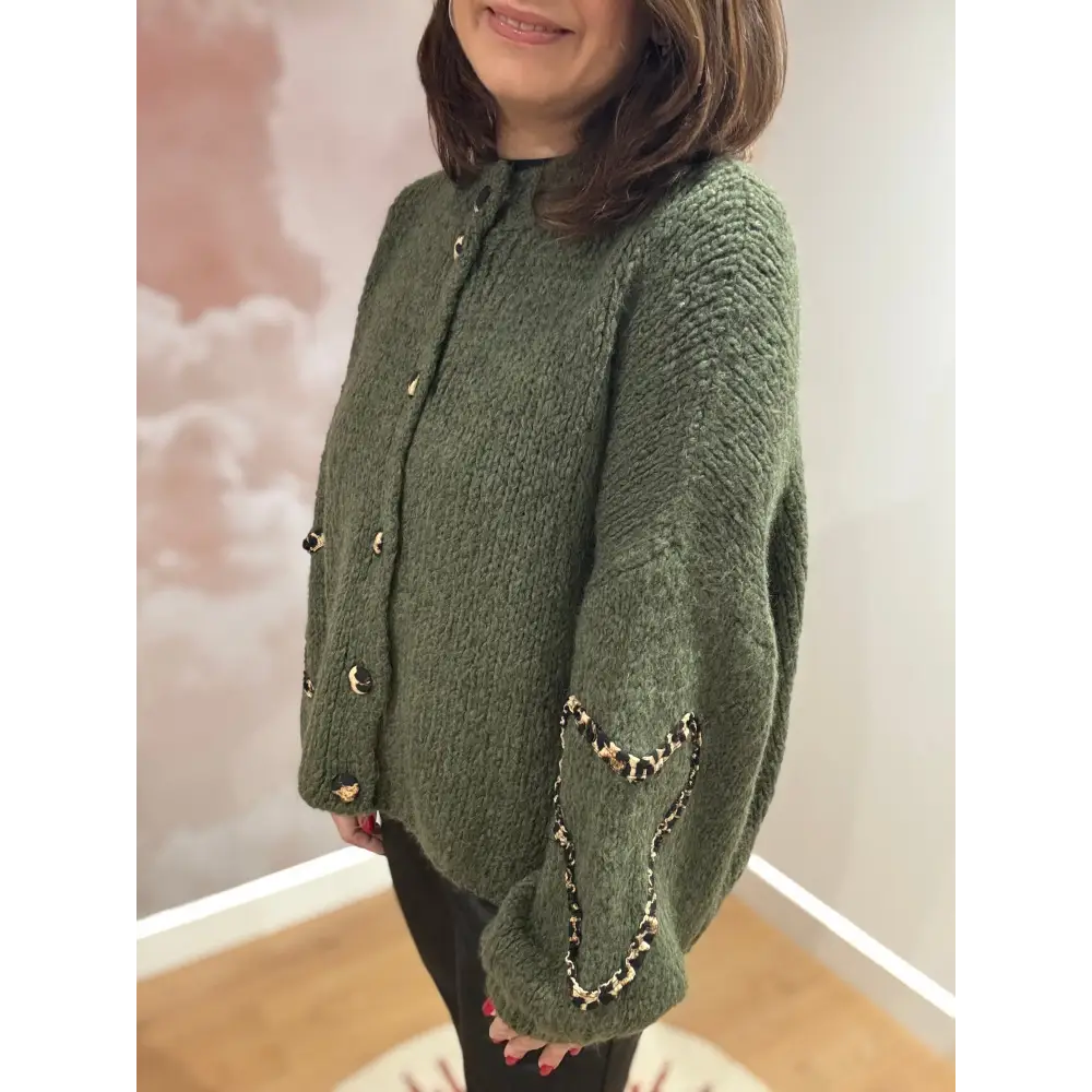Gilet kaki maille cœur léopard - pull Gilet Kaki Maille Cœur Léopard Chic et Unique