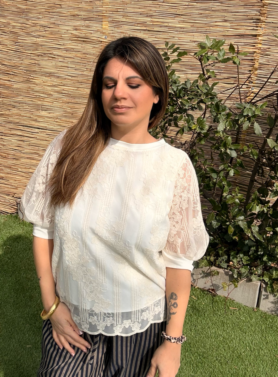 TOP EN DENTELLE JOHANNA PARIS