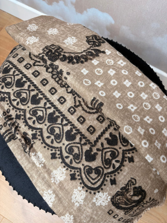 ÉCHARPE BEIGE
