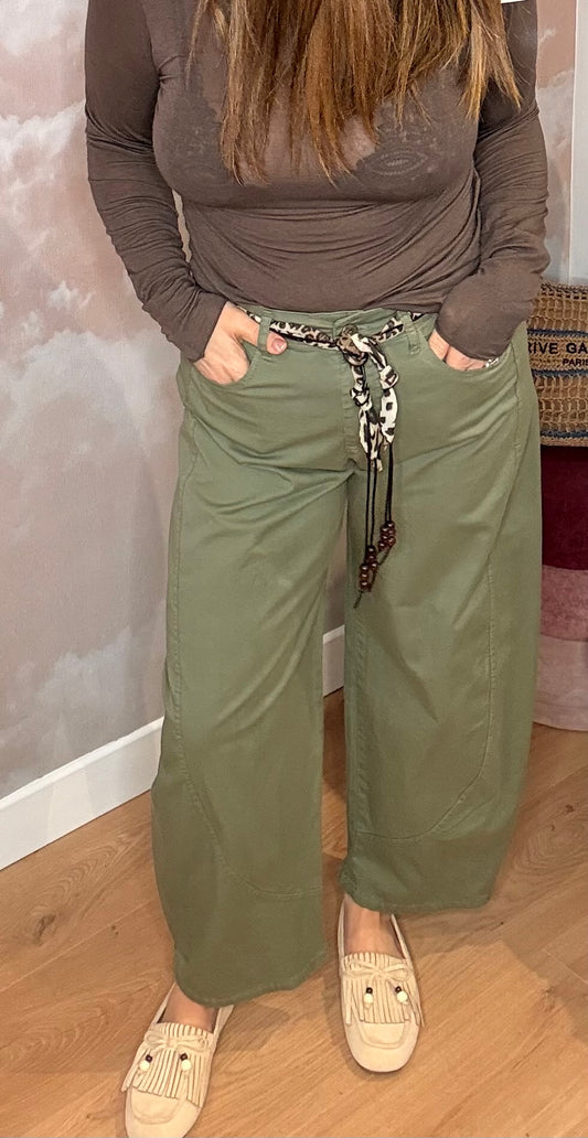 PANTALON BAREL KAKI CEINTURE LÉOPARD JOHANNA PARIS