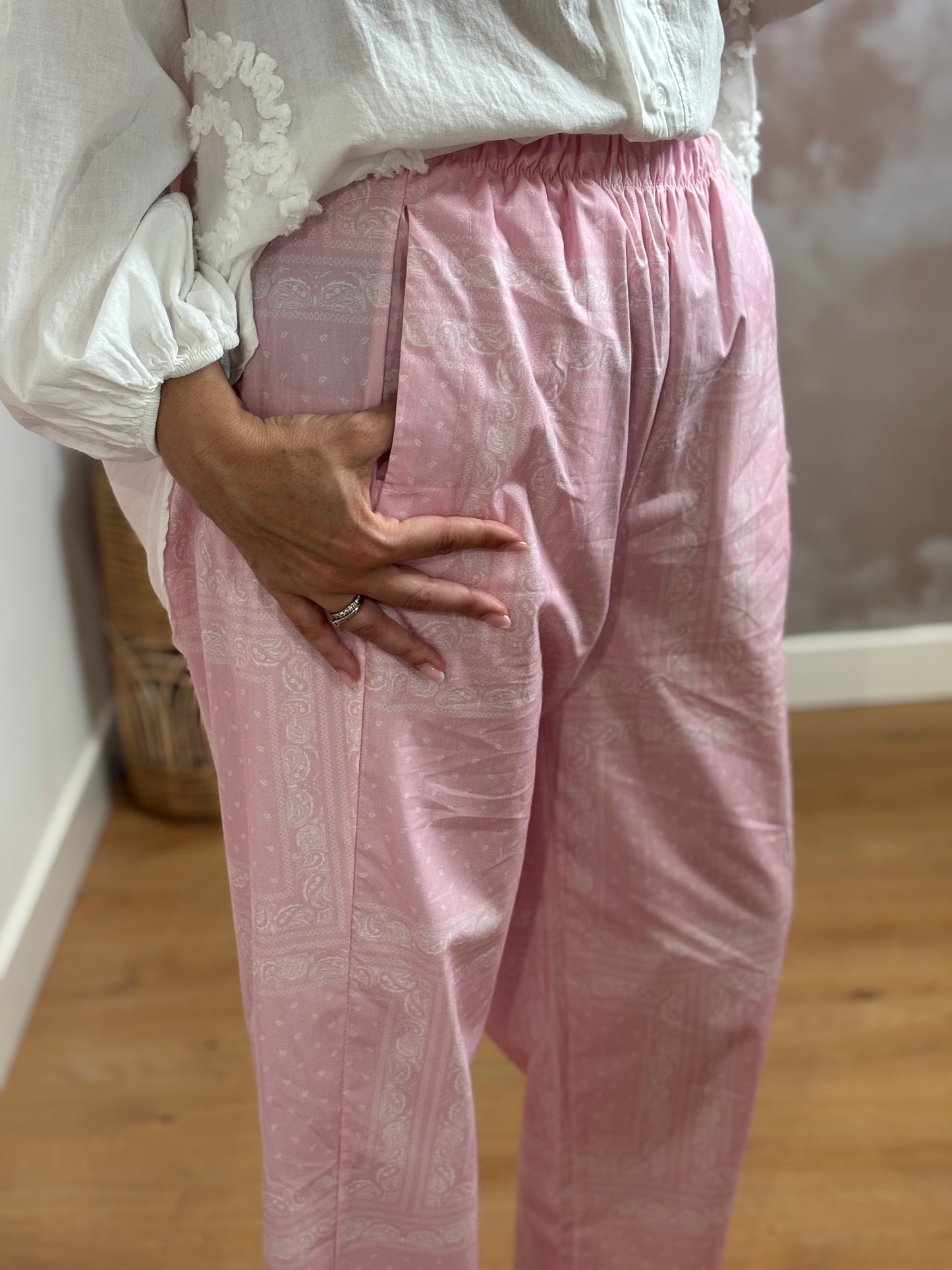 PANTALON ROSE BANDANA