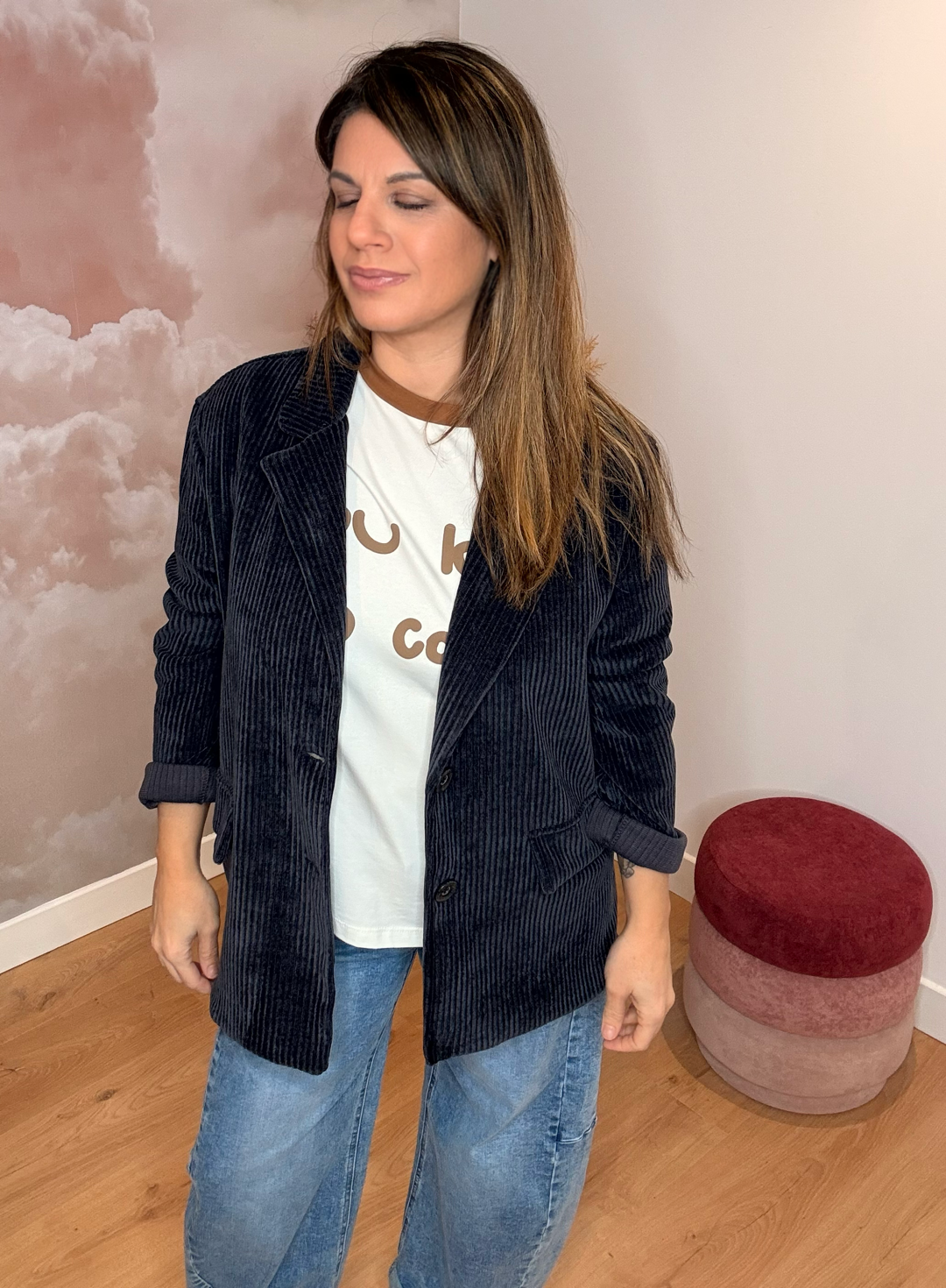 T-SHIRT LOOK SO COOL