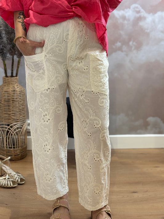 PANTALON BRODERIE