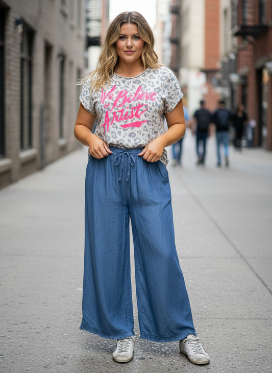 PANTALON LARGE BLEU JEAN TAILLE 42 et +