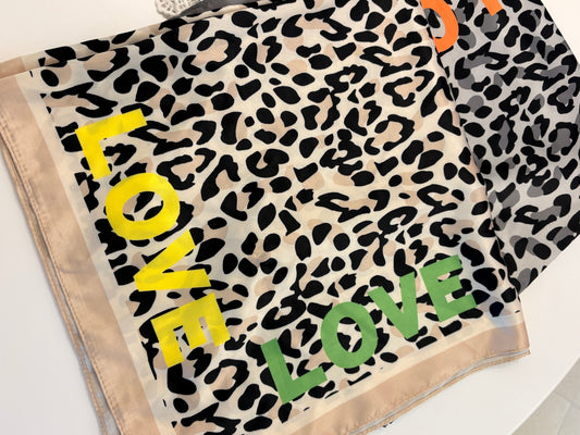 FOULARD LEO SATINÉ