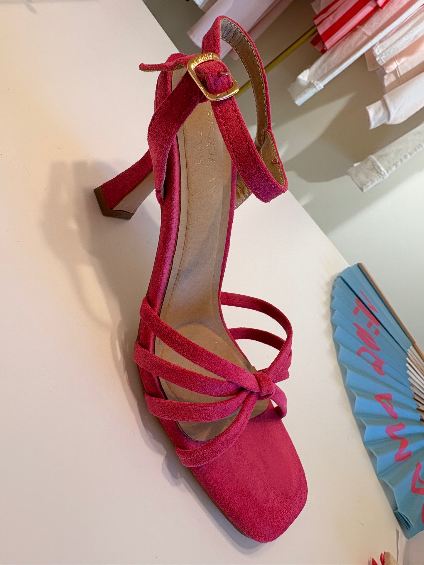 SANDALES A TALONS FUSHIA