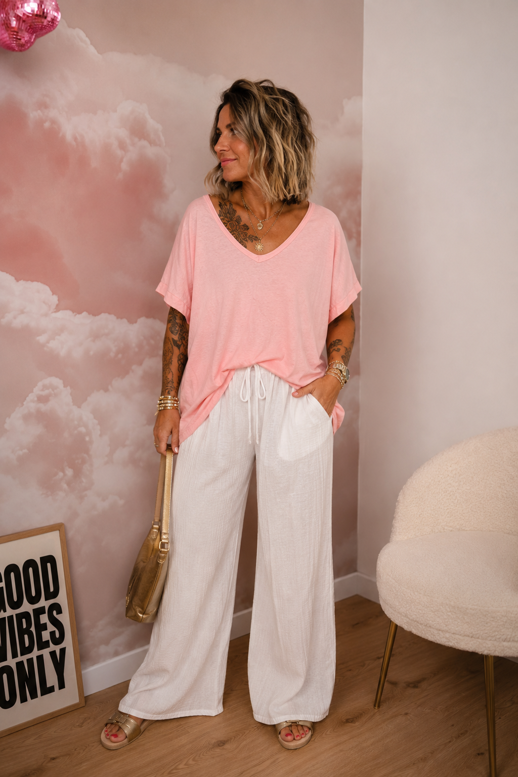 T-SHIRT ROMEO COL V ROSE