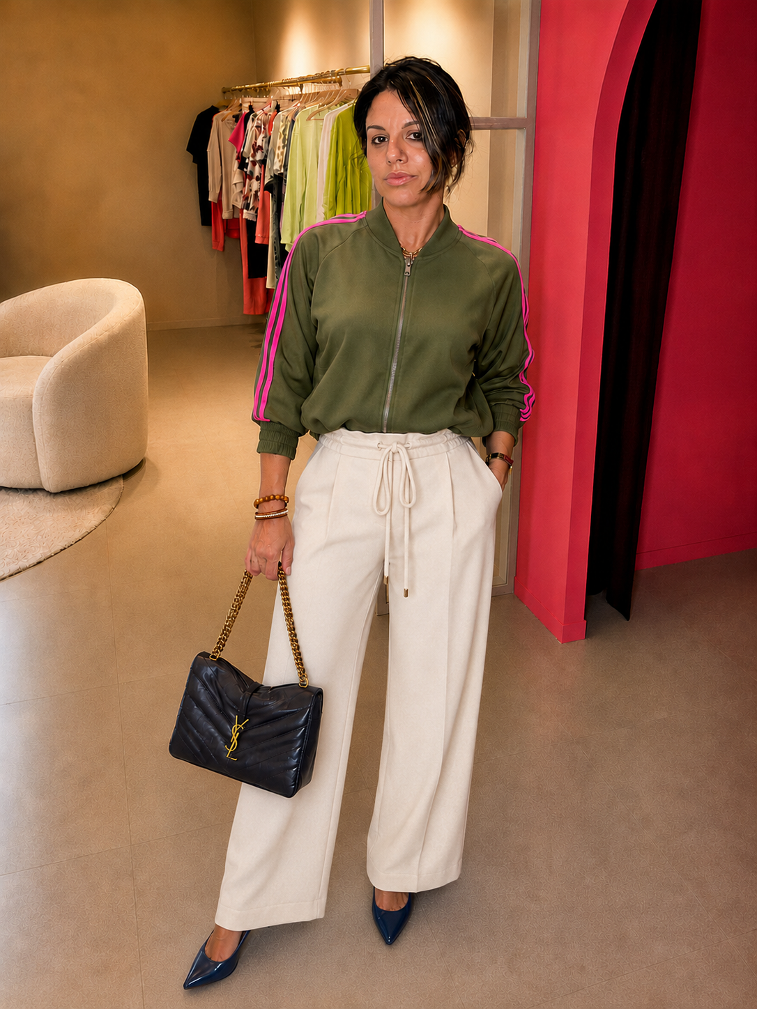 VESTE KAKI BANDES FUSHIA